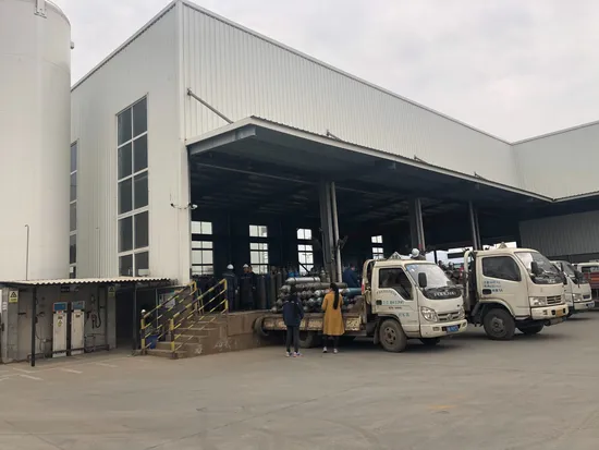 Bon prix Gaz spéciaux industriels de haute qualité Gaz Co/ Gaz HCl/ Gaz H2s/ Gaz Sf6/ Gaz N2o/ Gaz Bcl3/ Gaz C2h4/ Gaz CH4/ Gaz monoxyde de carbone